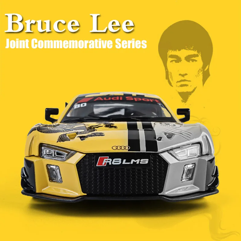 1: 32 AUDİ R8 LMS Diecasts Oyuncak Araçlar Araba Modeli Alaşım Erkek Oyuncak Arabalar Supercar Bruce Lee Koleksiyon Çocuklar Araba Oyuncak Hediye