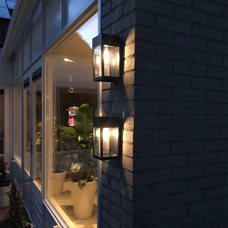 Güneş İndüksiyon duvar lambası LED lamba açık ev su geçirmez açık bahçe dekoratif lamba