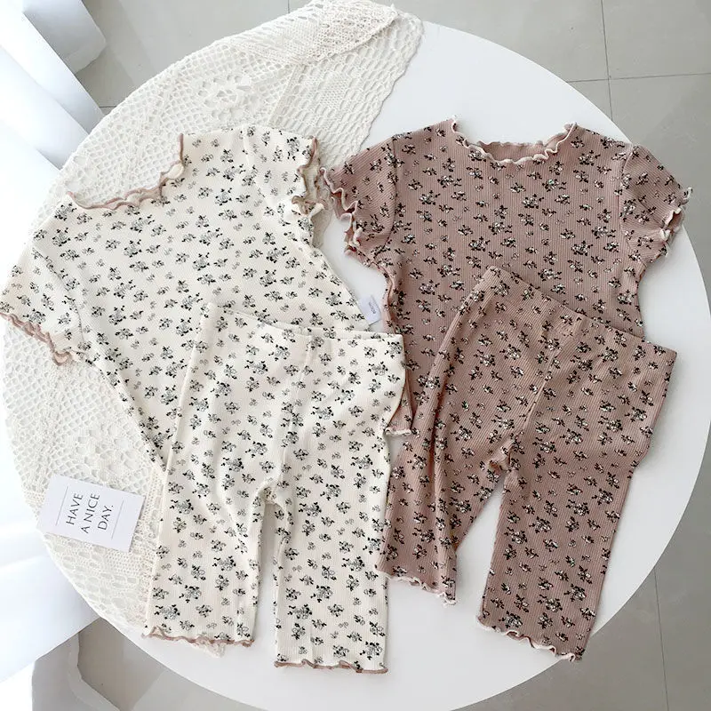 Çocuk Giyim Seti Pijama Çocuklar Bebek Yaz Dış Giyim Kostüm 2023 Moda Rahat Pijama Yürüyor Bebek Kız Takım Elbise