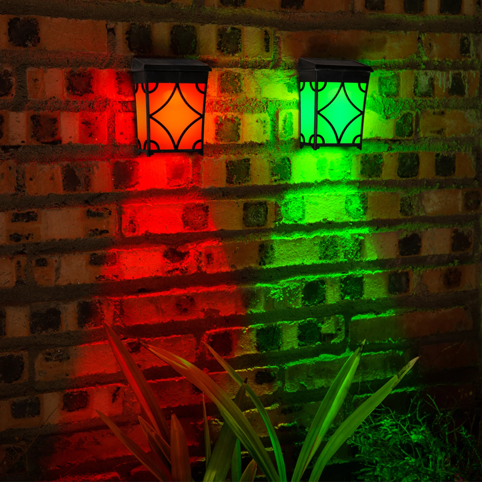 Bahçe duvarı ışığı peyzaj güneş LED lamba güneş açık bahçe lambası IP65 su geçirmez avlu dekor sıcak / renkli ışık
