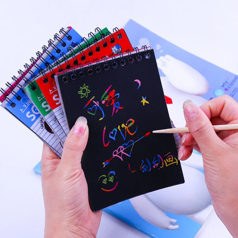 Renkli Kazı Kazan Kağıt Kitap Tırmalama Boyama Kartları Çocuklar için DIY El Yapımı Scratch Kitap Graffiti çizim kitabı Ahşap Kalem ile
