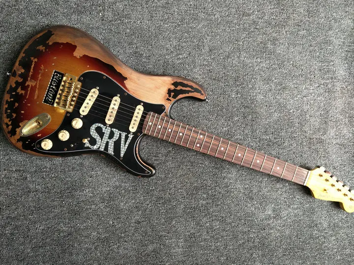 Stokta Yüksek kaliteli Kalıntı elektro gitar, SRV tarzı, Kızılağaç gövdesi Akçaağaç boyun, özel elektro gitar, ücretsiz kargo