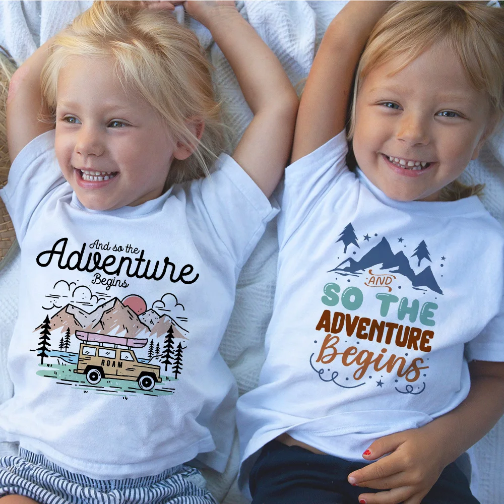 Çocuklar Yaz Gömlek ve Böylece Macera Başlar Baskı Toddler Tshirt Erkek Kız Elbise Çocuk Kısa Kollu Gömlek Çocuk seyahat hediyesi